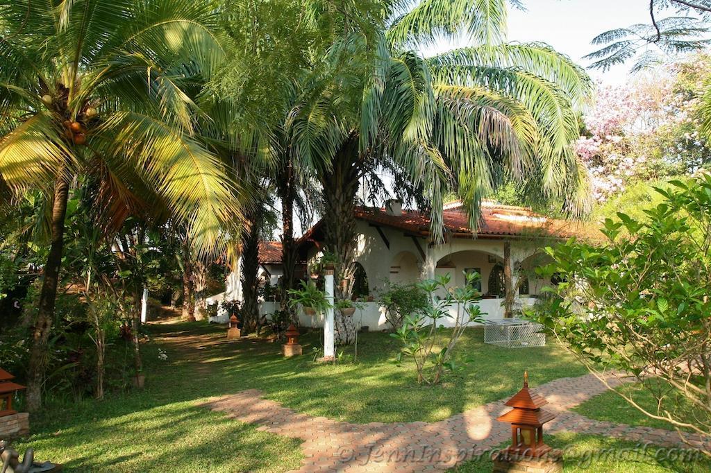 Secret Garden Chiangmai Hotel San Kamphaeng Luaran gambar
