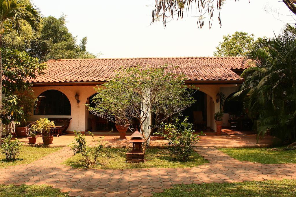 Secret Garden Chiangmai Hotel San Kamphaeng Luaran gambar