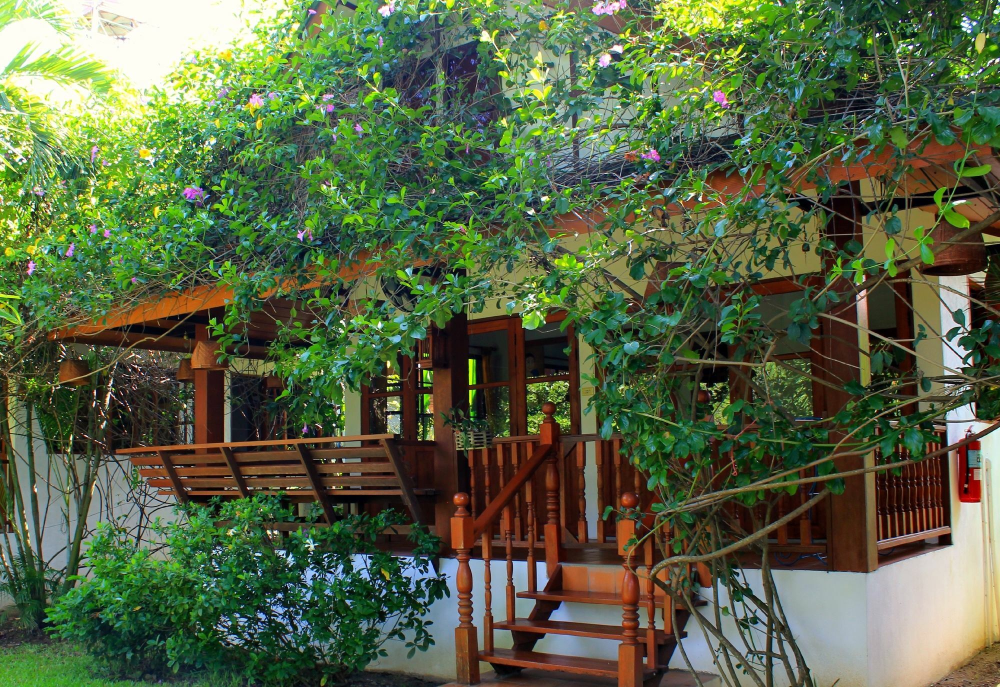 Secret Garden Chiangmai Hotel San Kamphaeng Luaran gambar
